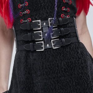 ceinture serre taille gothique