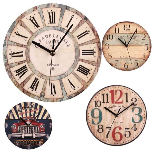 horloge murale vintage en bois