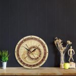 horloge steampunk en bois